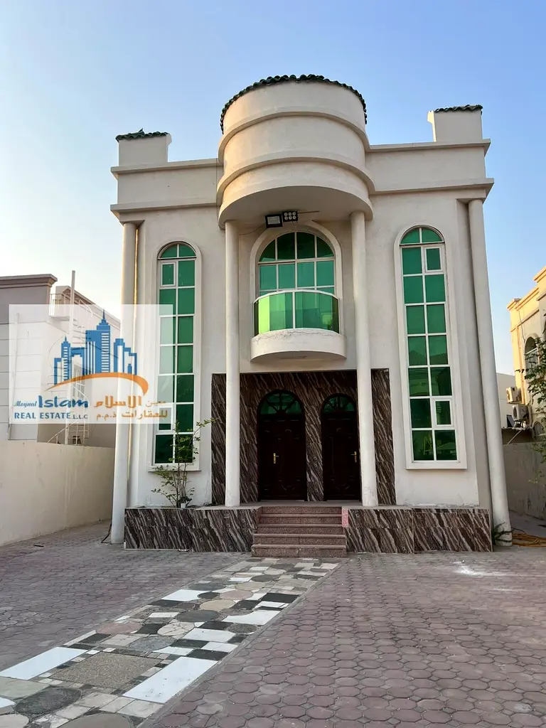 Spacious Villa for Rent in Al Rawda 3 – 5 Master Bedrooms + Majlis – 5000 Sqft