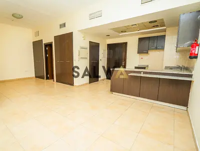 Studio with Pool, Gym & Balcony | Remraam