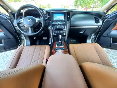 صورة 4 لـ 2014 Infiniti QX70