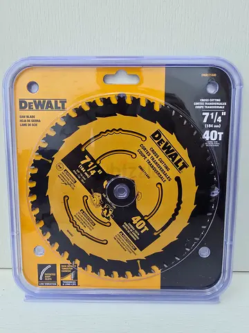 DEWALT DWA171440 7-1/4-Inch 40-Tooth Circular Saw Blade