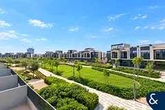 POOL AND PARK BACKING | 4B1 | GREAT DEAL