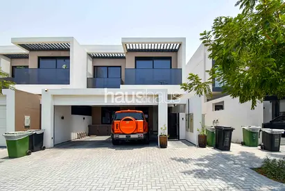 Impressive | 4 bedrooms | Corner