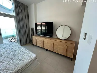 Spacious 1BR | Direct Beach Access | Stunning Sea View