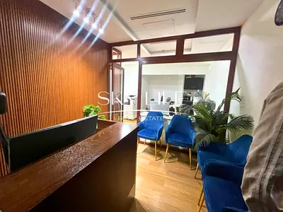 Unfurnished Office | Prime Location | Spacious