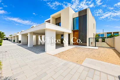 Single Row Corner | Aston Type | Vacant