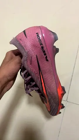 Nike Mercurial Vapor Elite Pink Football Boots — Used, Size-40