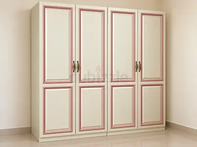 Large Wooden Wardrobe with Drawers – Excellent Condition
