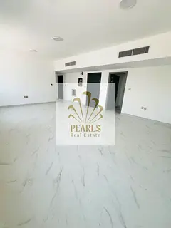 Great opportunity! Huge 1BR in Al Muwaihat 3 on the main road, 2 baths, AED 38K yearly, 4 or 6 payme