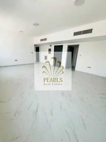 Great opportunity! Huge 1BR in Al Muwaihat 3 on the main road, 2 baths, AED 38K yearly, 4 or 6 paym