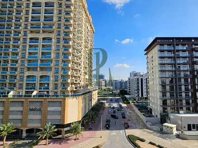 Prime Location | Vacant | Great Amenities