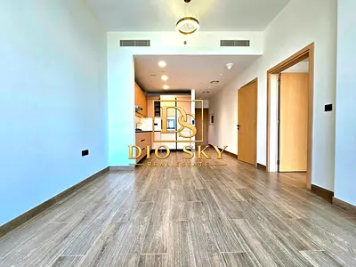 Bright Apartment | Pool View | Ready to Move