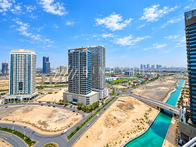 Upgraded | Bright & Spacious | Canal View