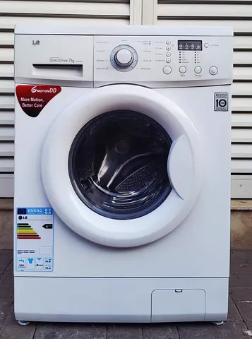 LG brand washing machine 7kg with perfect working condition