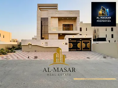 فيلا بمنطقه العامرة طابقين وروف مساحه كبيره تملك حر السعر شامل رسوم التسجيل والتملك