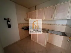 Studio Flat with separate kitchen only 20k near school muwaliha