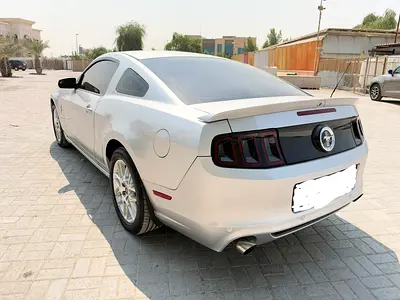 Ford Mustang 2014 V6 GCC Specs