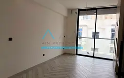 High Floor | New Building | Close to Mall