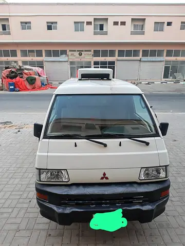 Mitsubishi L300 2014 GCC Specs