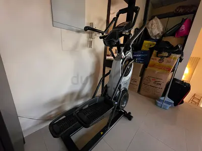 🔥 MAX TRAINER M6 – PREMIUM ELLIPTICAL / CARDIO MACHINE