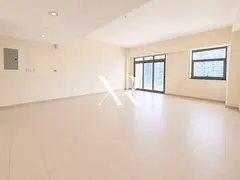 AVAILABLE | HIGH FLOOR | BRIGHT & SPACIOUS