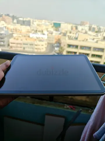 Apple ipad 2025 (11th generation) A16 11 inch Wifi 256GB silver.