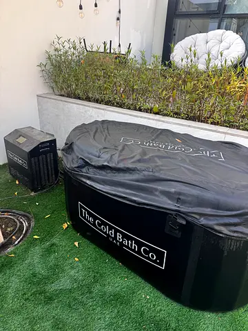 portable cold plunge tub - good condition