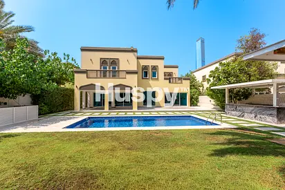 Vacant on Transfer | Private Pool | Upgraded