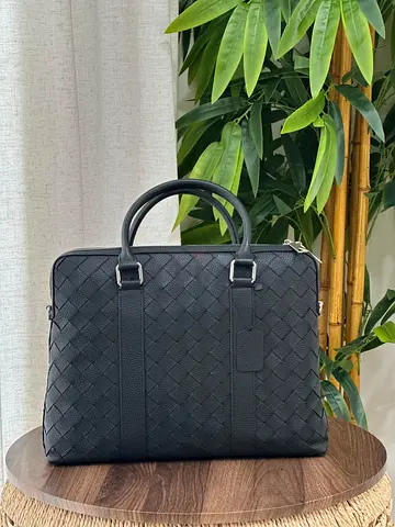 Bottega Veneta Intrecciato Black Leather Briefcase Business Bag