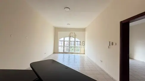 1BR | Four Door |Balcony | Courtyard View | Next to Gardens Metro