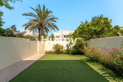 Vacant | Close to Souk | Well Maintained