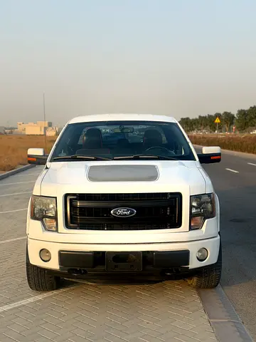 Ford F-150 FX4 2014 GCC Specs in Excellent Condition
