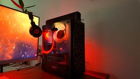 Custom Gaming Desktop PC with RGB lights - RTX 3060TI - Intel Core i5-14400F.