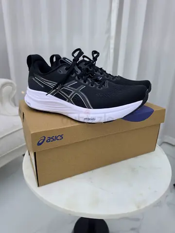 ASICS Gel Kayano 32 Black White Men 44.5
