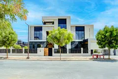 The Ultimate Bespoke Residence | Turn Key Home | Ready Now