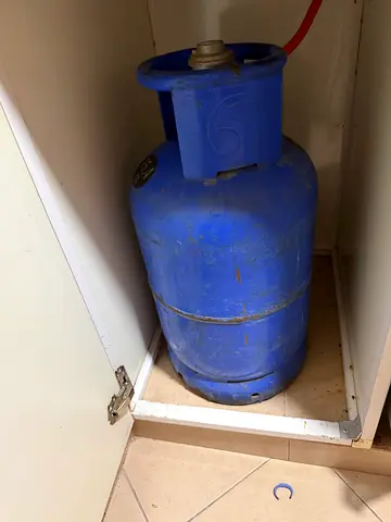 Gas cylinder