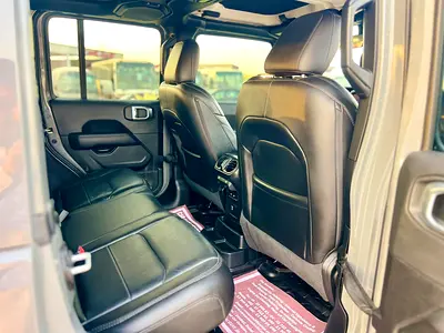 2021 JEEP WRANGLER — фото 9