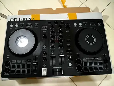 Pioneer DDJ-FLX4 DJ Controller - Good Working Condition