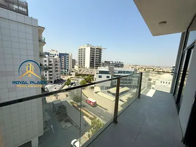 Unfurnished | Vacant | Prime Location| Bright