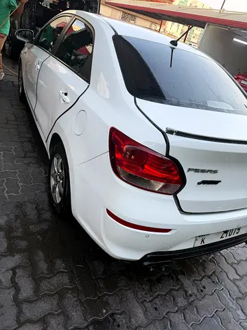 2020 KIA PEGAS 照片 6