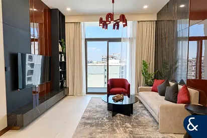 AVAIL NOW | 1 Bedroom | Premium | Hyde Walk