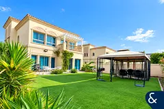 Huge garden | New to market | Internal plot