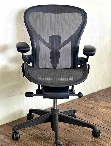 For Selling Herman Miller Remastered fully loaded chair size B good condition same look new availab