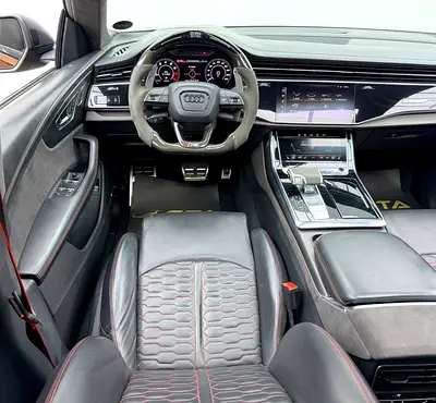 2021 AUDI RS Q8 照片 8