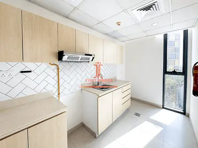 Mid Floor | Garden View | Closed Kitchen
