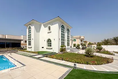 Grand 4BR Villa | Private Pool | Al Mizhar 1