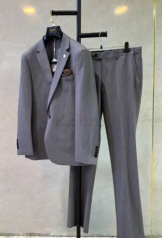 BRUNELLO CUCINELLI