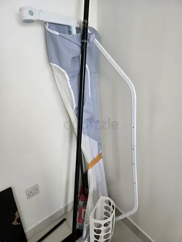 Bed rail safety guard