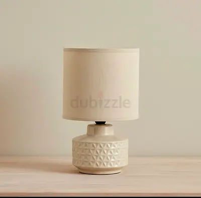 Beige Ceramic Table Lamp with Linen Shade: 18*18*30cm
