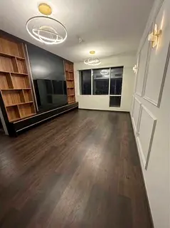VACANT! Luxury Upgraded Fully Furnished! Full Lake