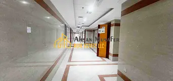 //PRIME LOCATION,6CHQS PAYMENT//HALL SEPARATE// EASY EXIT TO DUBAI NEAR SAHARA CENTRE AND NEAR RTA B